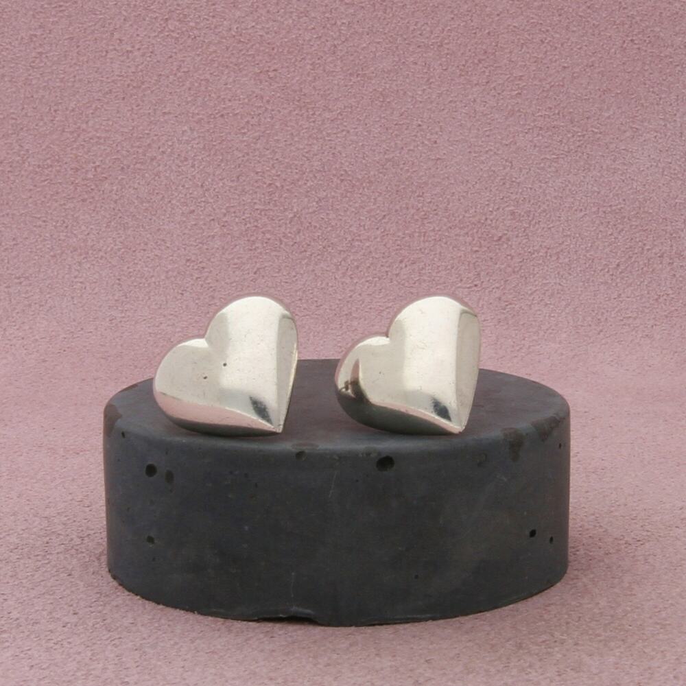 ⚡clearance⚡ sterling silver vintage puffy heart post earrings